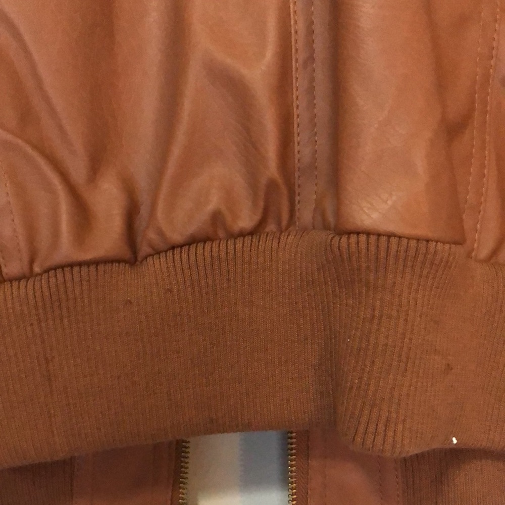 Jacket - Picture 5 of 6